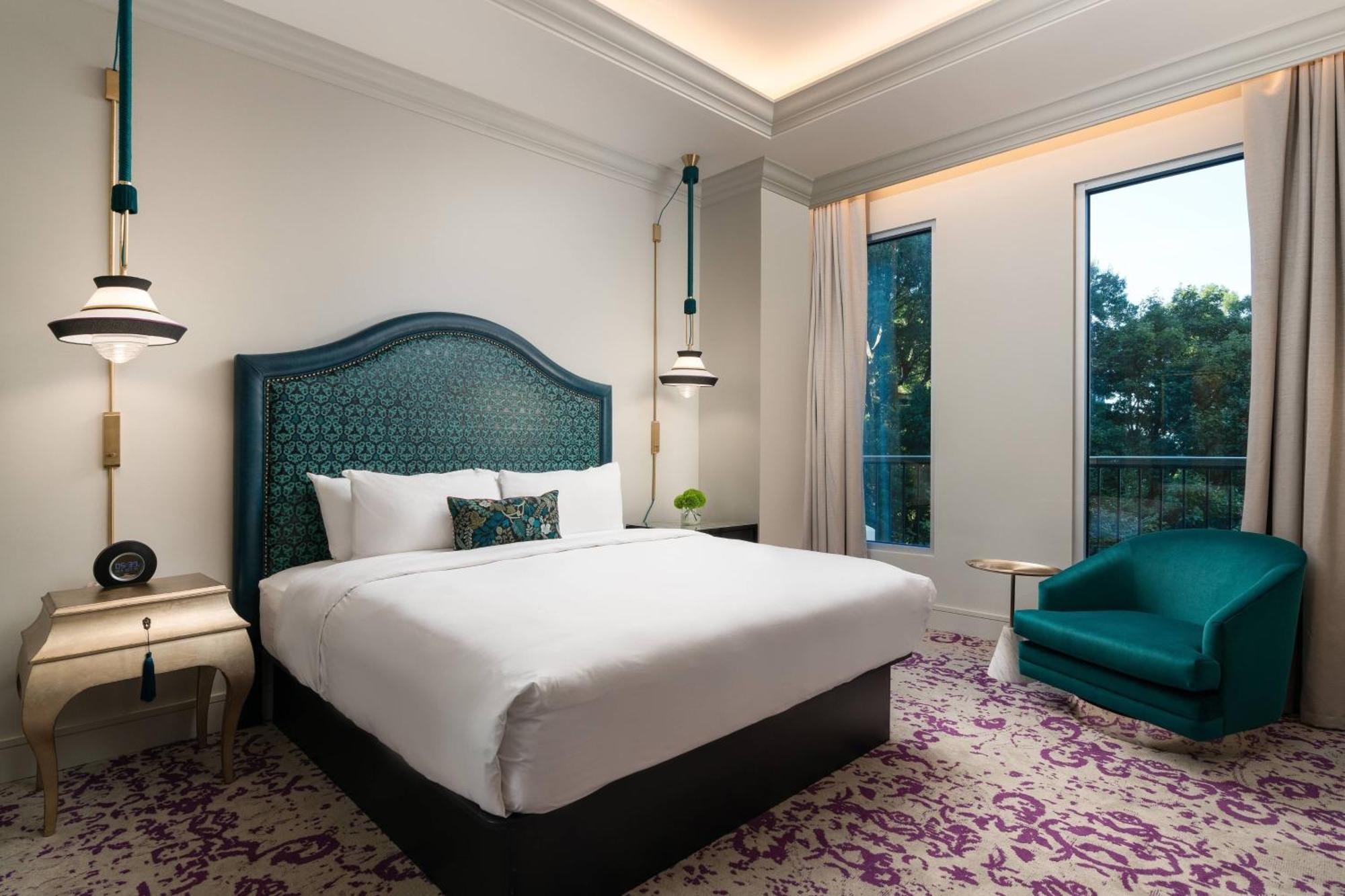 Grand Bohemian Charlotte, Autograph Collection Hotell Exteriör bild