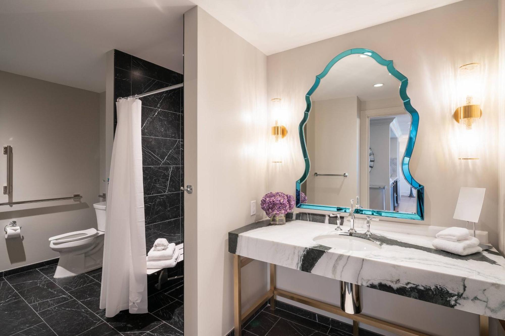 Grand Bohemian Charlotte, Autograph Collection Hotell Exteriör bild